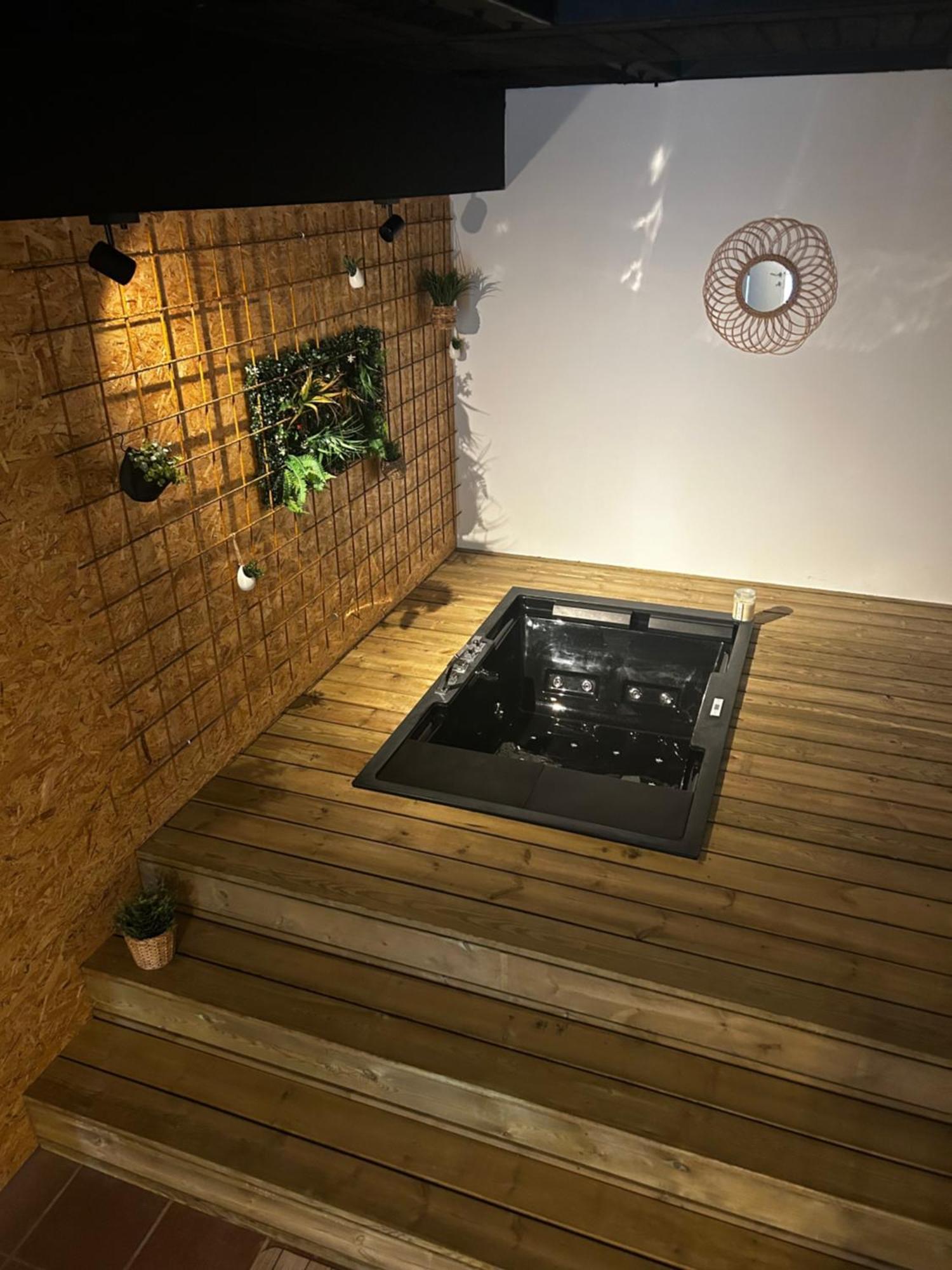 Loft Cosy, Bain A Bulle Et Garage Prive